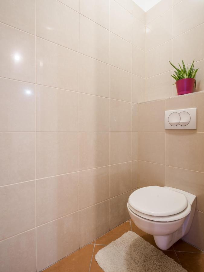 Bpr City Lodge Apartments Budapest Eksteriør billede